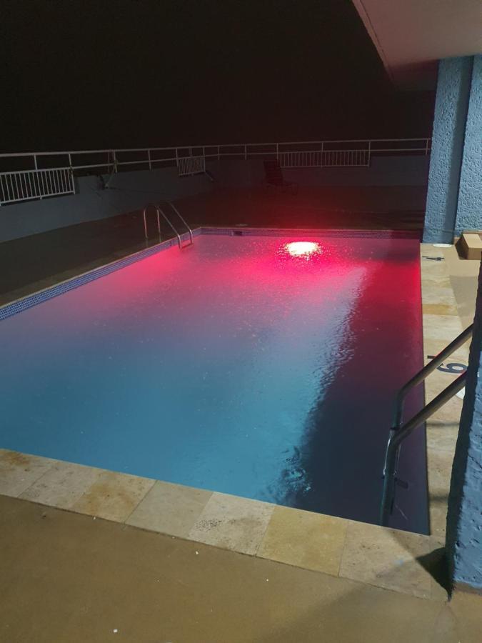 Sea Breezer Vacation Ocean Front En Condominio Playa Mar San Juan Ngoại thất bức ảnh